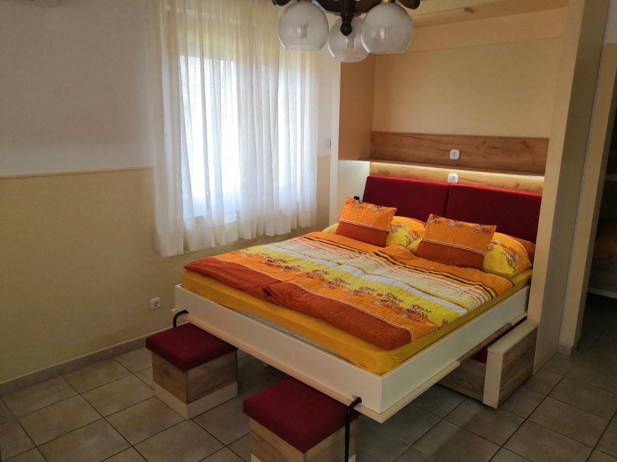 Aqua Azur Apartman Hajdúszoboszló Exterior foto